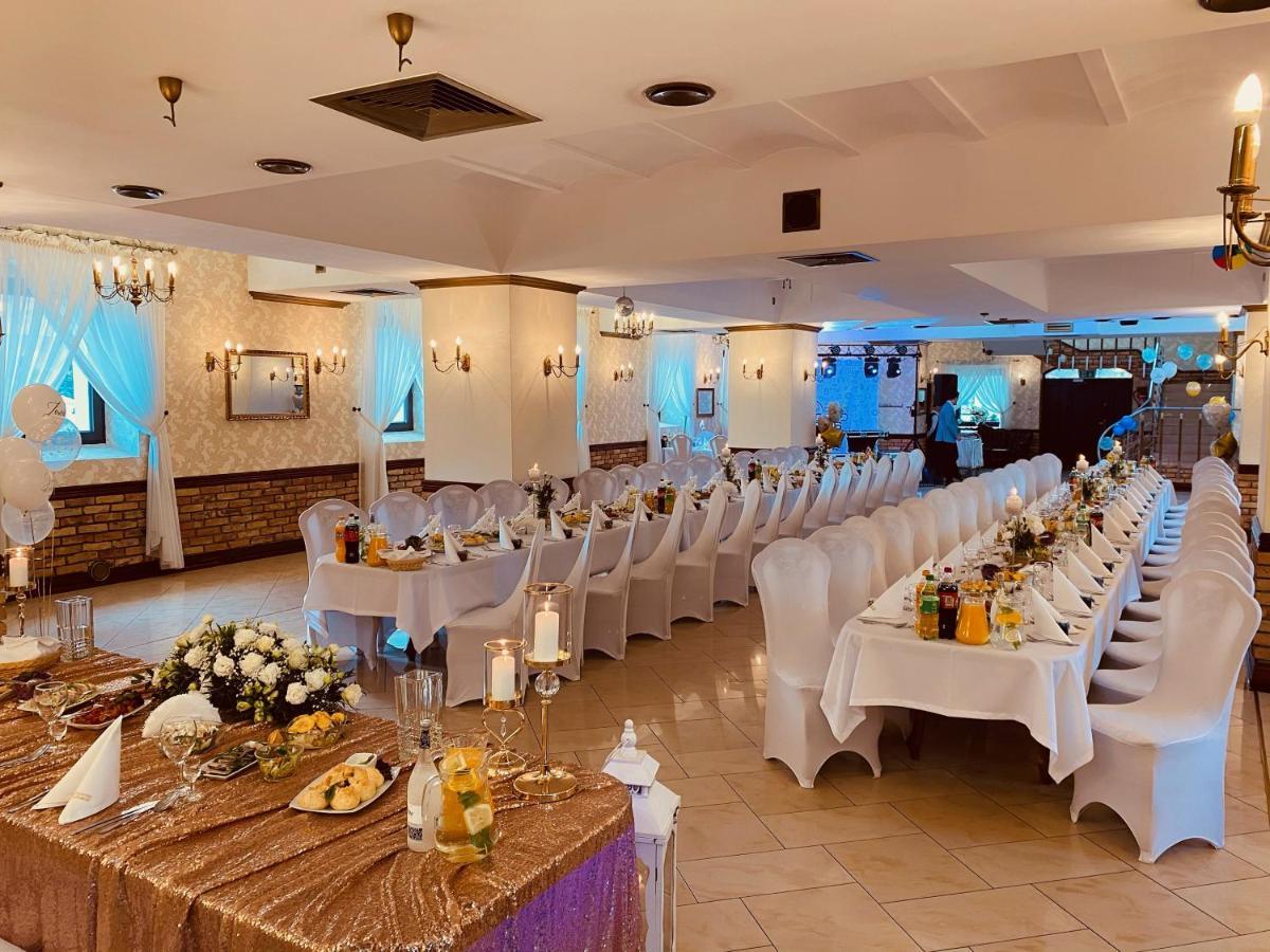 Sala Bankietowa I Pokoje Goscinne Сокулка Экстерьер фото