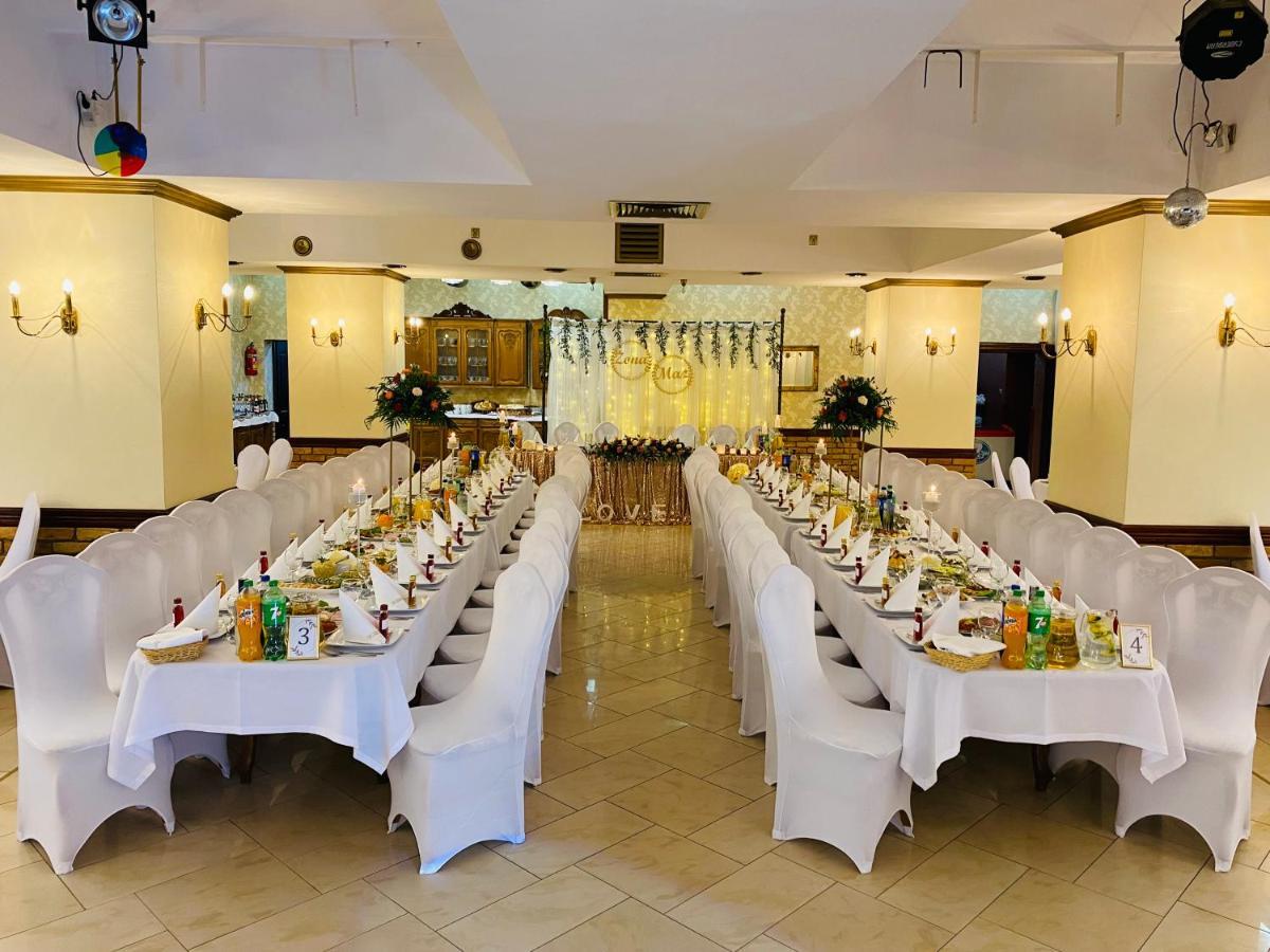 Sala Bankietowa I Pokoje Goscinne Сокулка Экстерьер фото