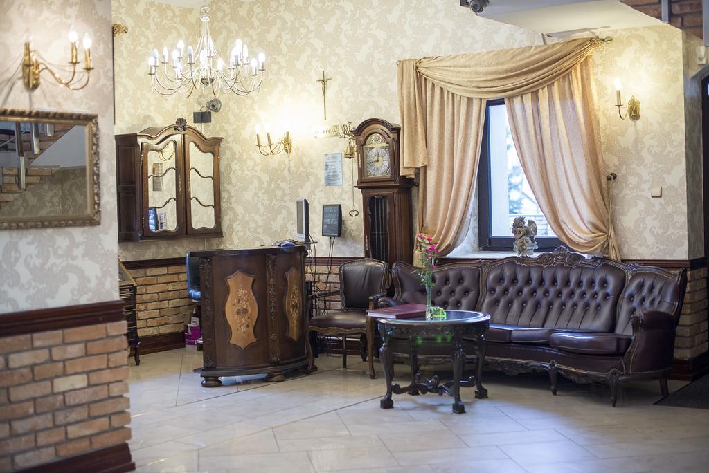 Sala Bankietowa I Pokoje Goscinne Сокулка Экстерьер фото